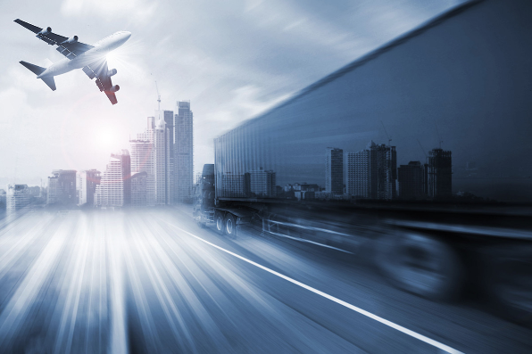 Portada de: La industria automotriz acechada por la presión tecnológica