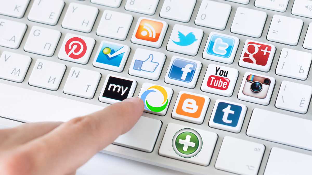 Portada de: Consigue el mayor tráfico web gracias a las principales redes sociales