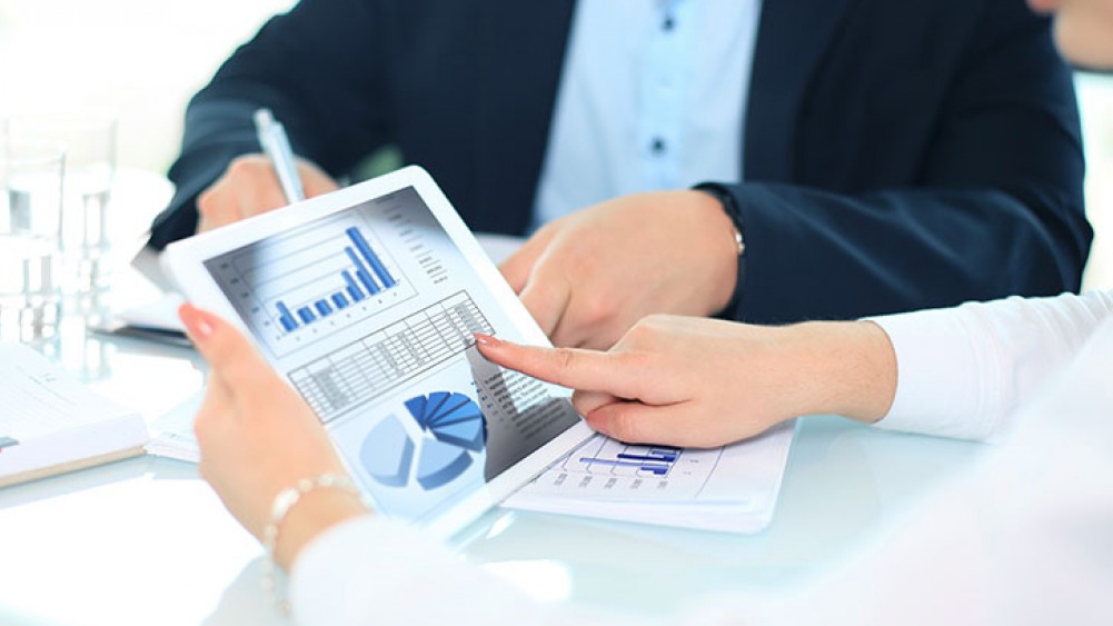 Portada de: Aumenta la productividad de tu empresa con empleados online